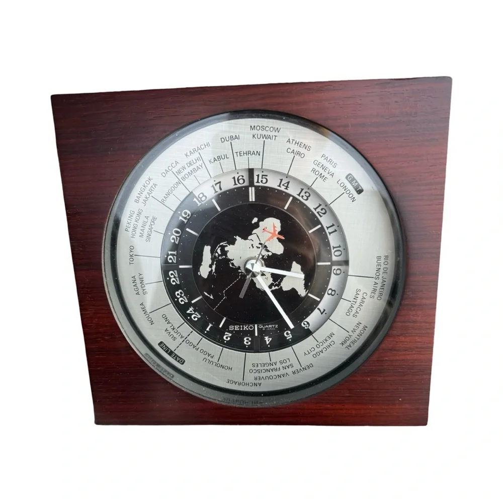 Seiko Vintage World Time Desk Clock Wood Quartz